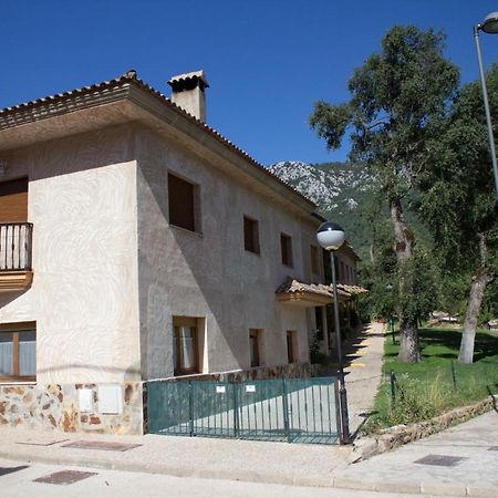 Residencial Los Robles Arroyo Frio Exterior photo